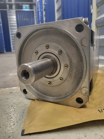1FT6102-1AC71-1AH0, 4.8kW-os, 23Nm-es, kefe nélküli szervo motor
