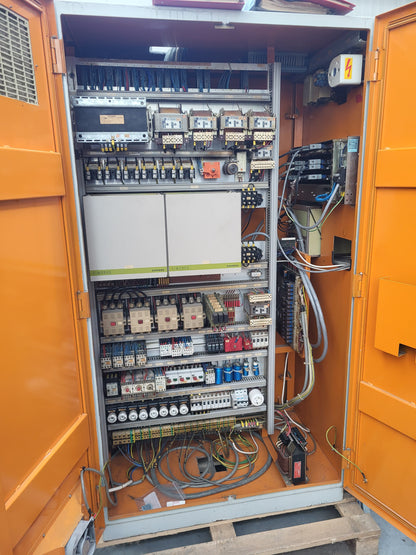 RNF 40/200, 2-Achsen-Drehmaschine, Gildemeister AG., mit Hunor PNC721 Steuerung