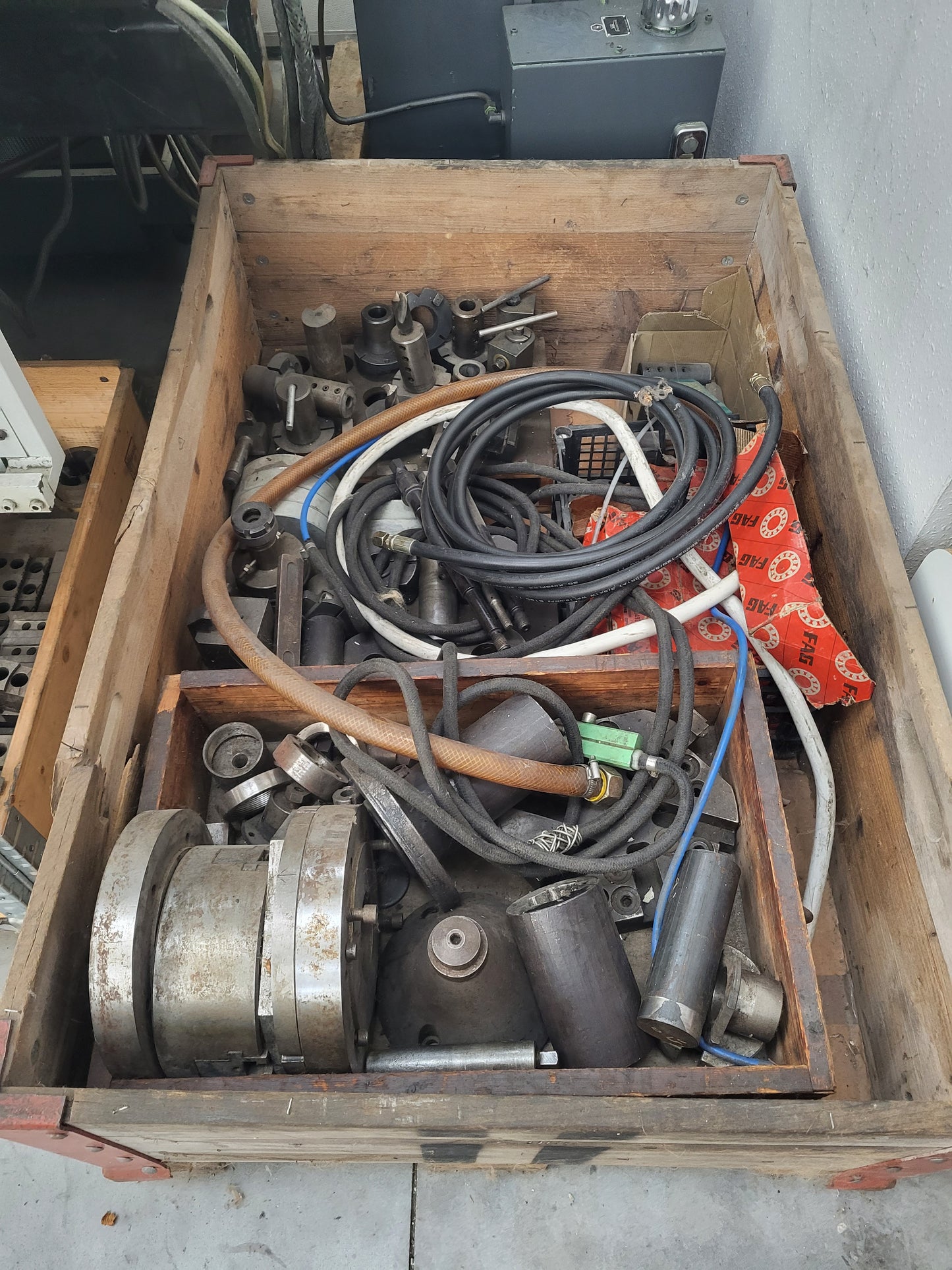 RNF 40/200, 2-Achsen-Drehmaschine, Gildemeister AG., mit Hunor PNC721 Steuerung