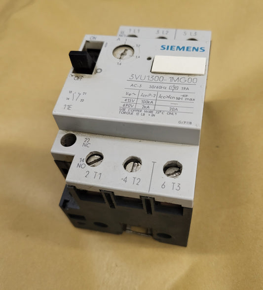 3VU1300-1MG00, Siemens, 3 fázisú hőkioldó, motorvédő kapcsoló segédérintkezővel, 400V, 1-1,6A