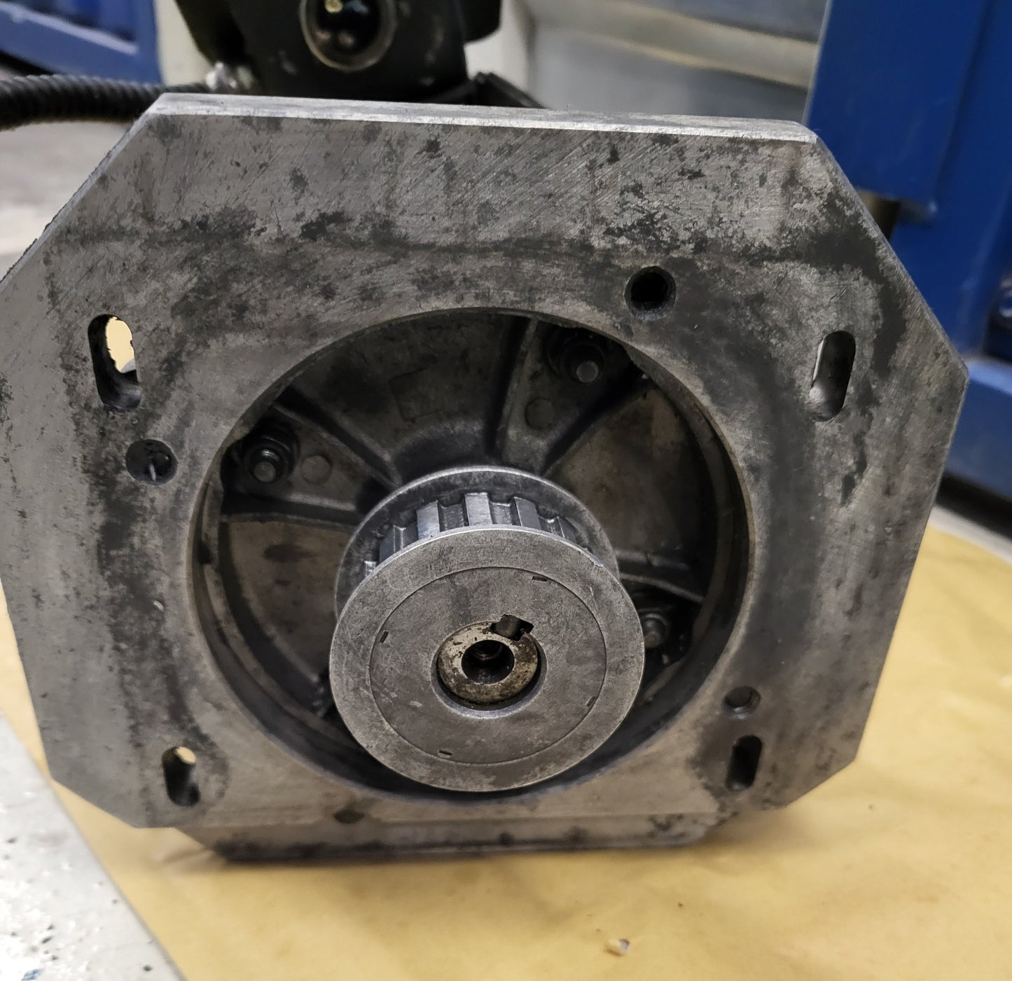 444.2.20.00, Ekain, Isoflux, DC-Servomotor, 4,4 Nm, 7,8 A