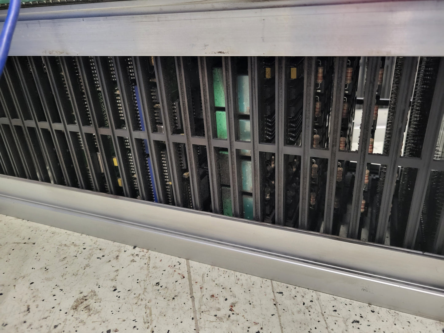 HK Steureungen Computer SPS und CNC-Steuerung