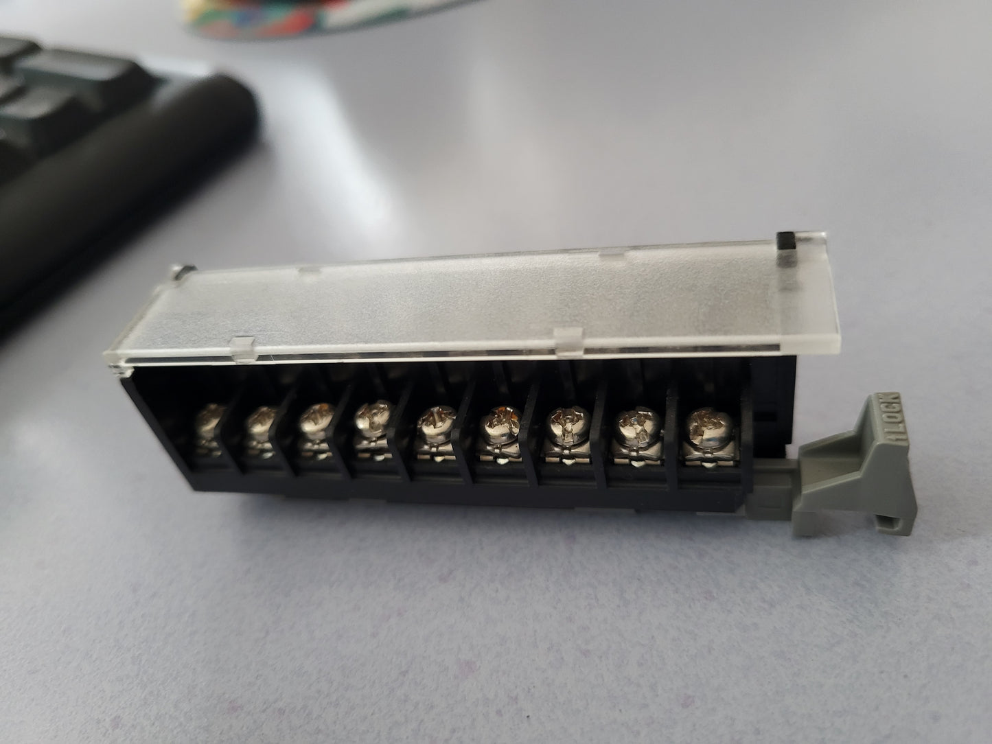 CJ-OD-507-18P, Omron terminal block, connector