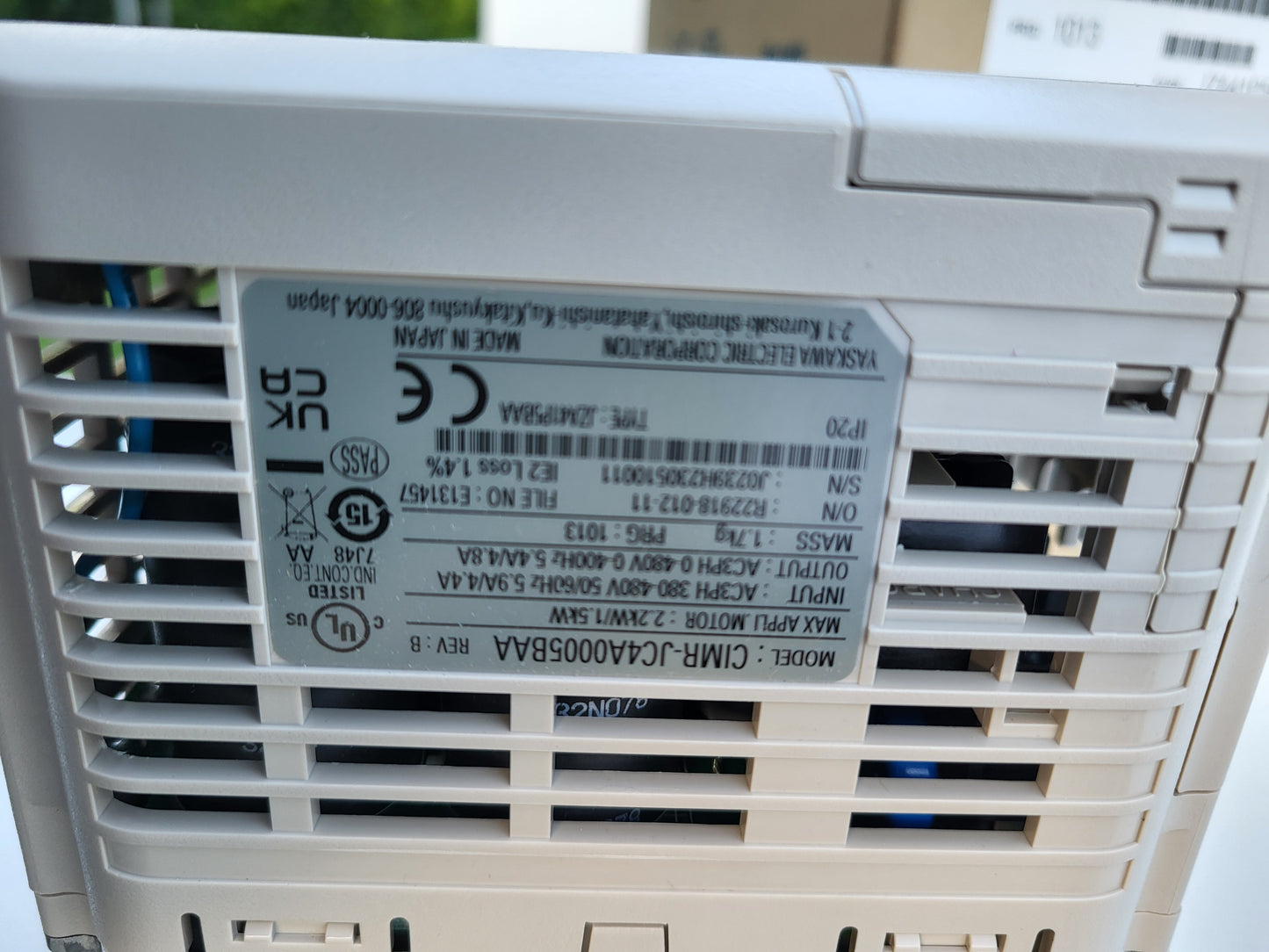 CIMR-JC4A0005BAA, 2.2kW frequency converter, Omron