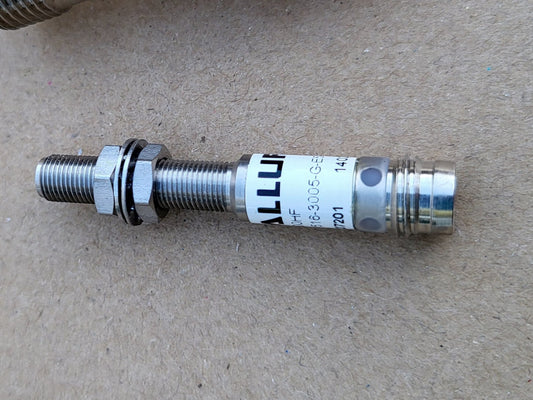 BES 516-3005-G-E5-C-S49, M8 BALLUFF