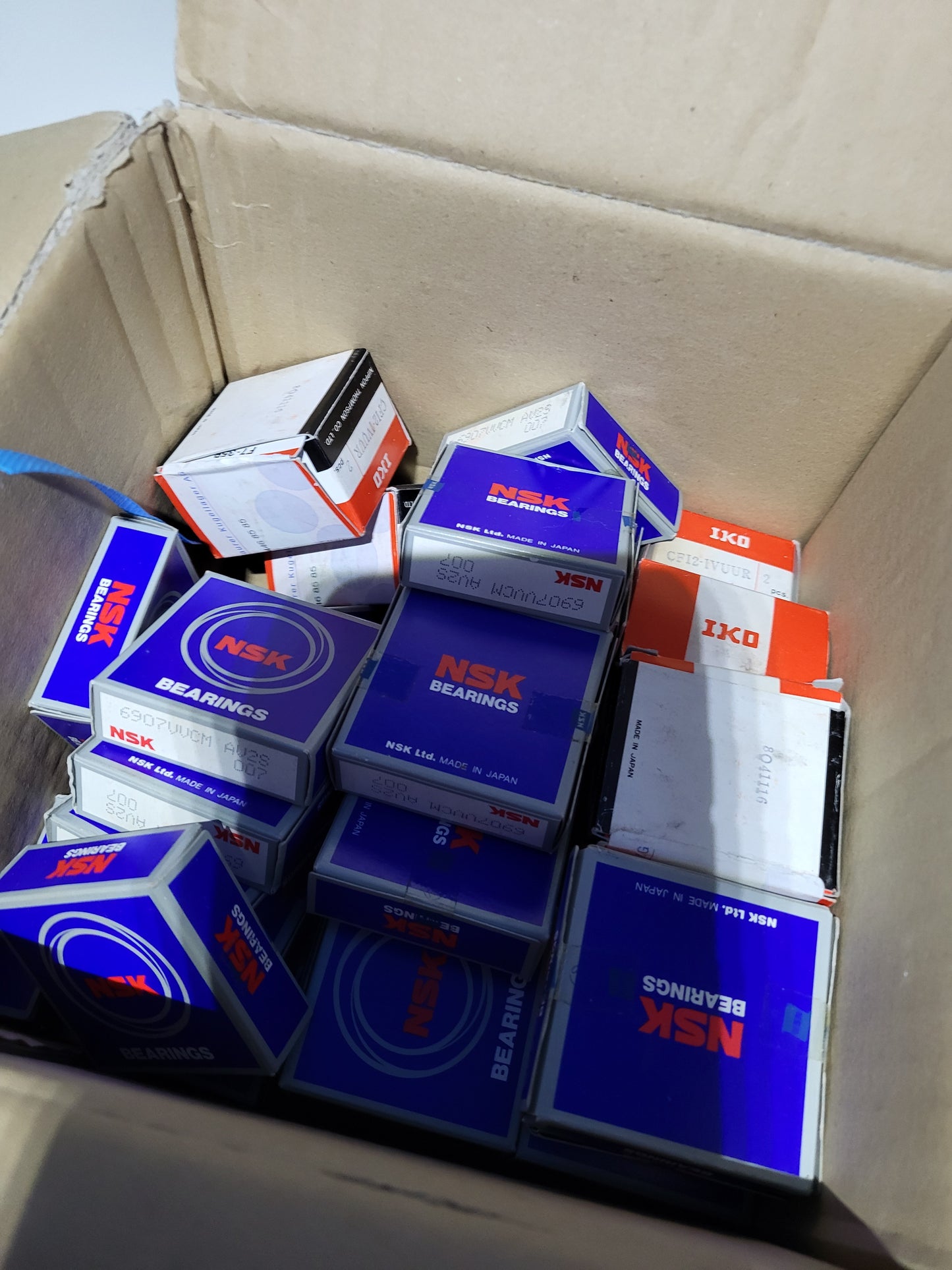 6907VVCM, deep groove ball bearing NSK