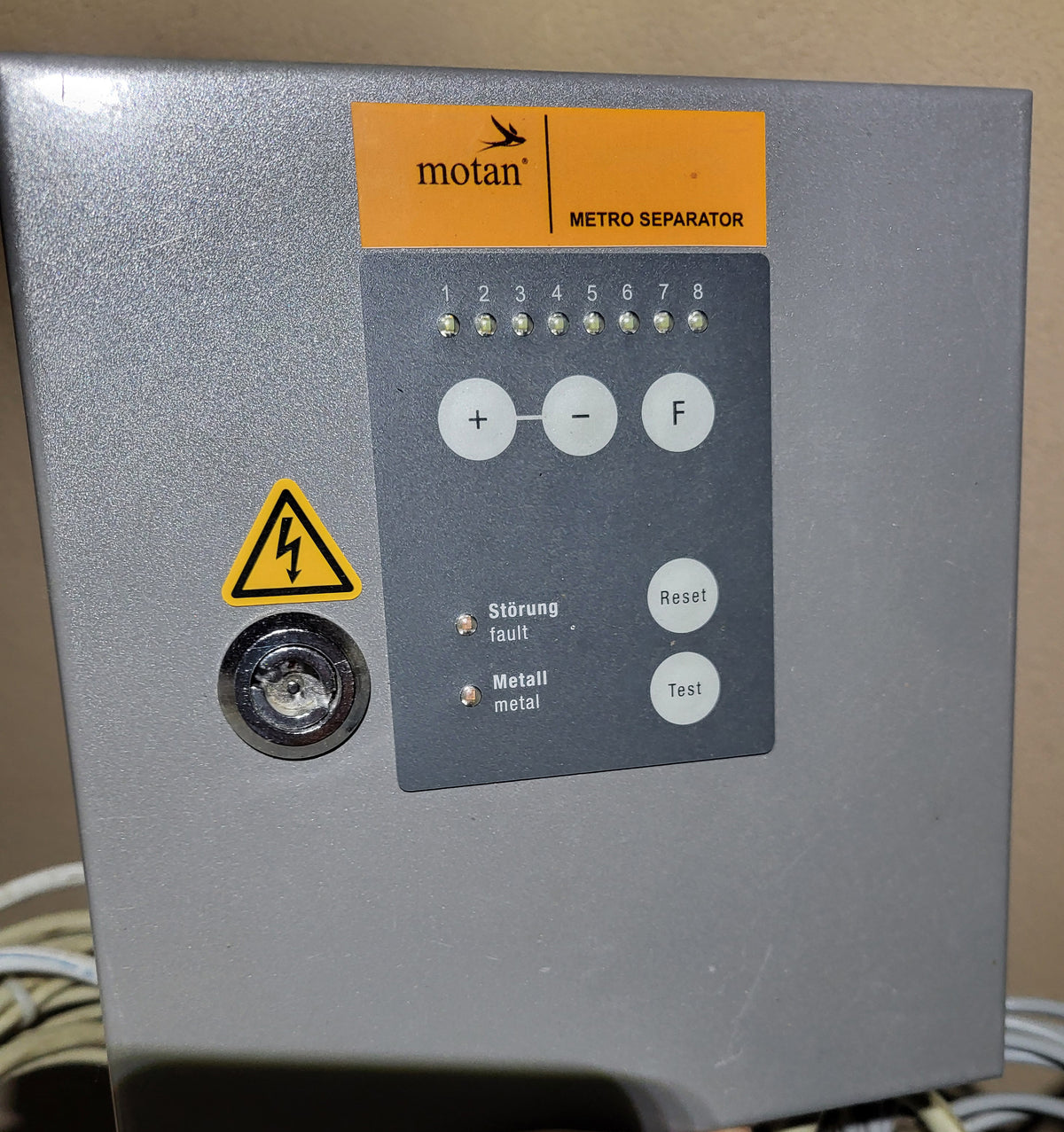 Metro SM 50, Motan, fémszeparátor rendszer/rendszerek, HB-therm modullal