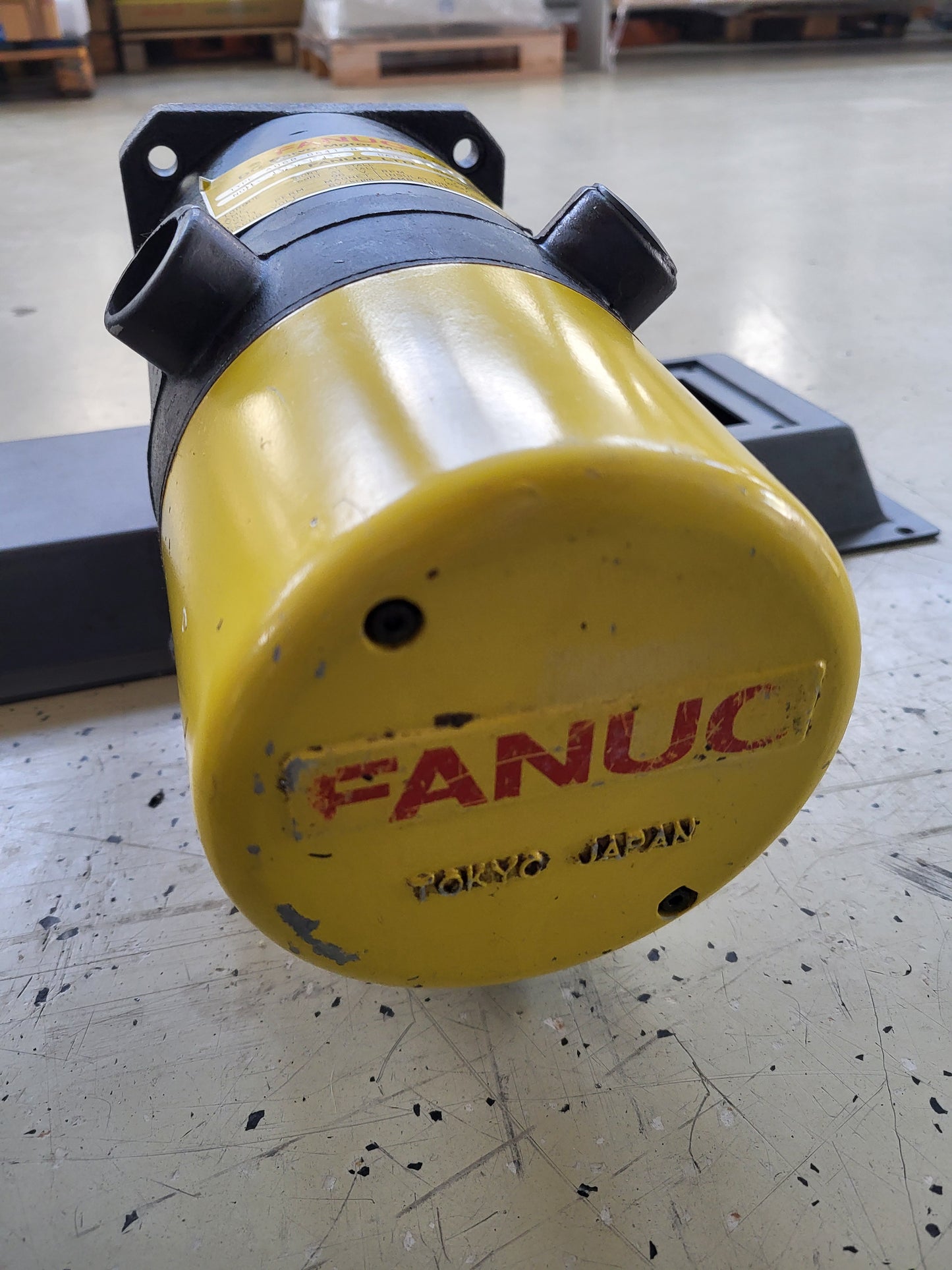 A06B-0641-B005, Fanuc, DC-servo motor, 0.7kW, 2.9Nm, Model OM