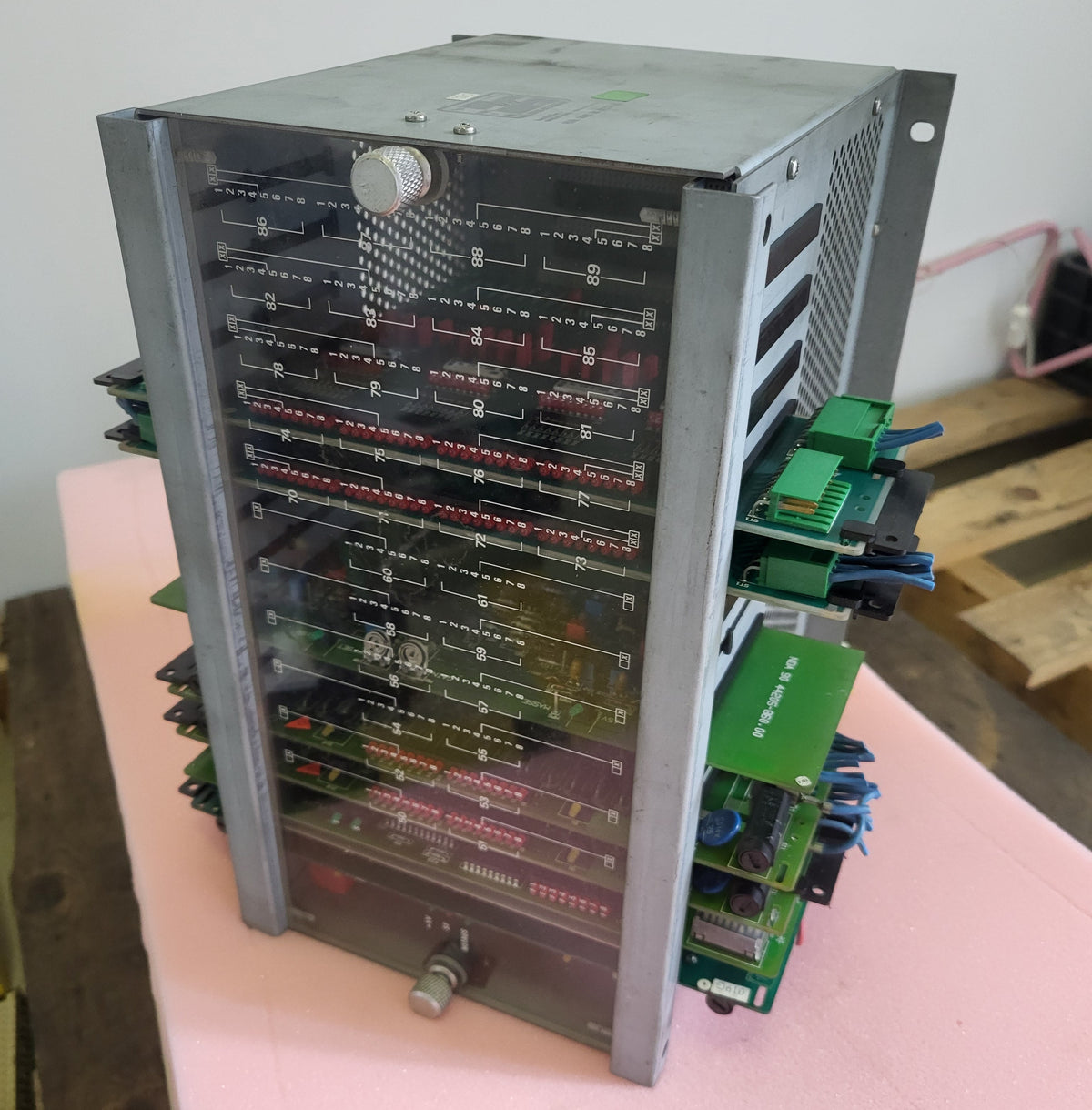 FD-PC 2, PLC rack (vezérlés kártyatartó keret), Grundig Electronic