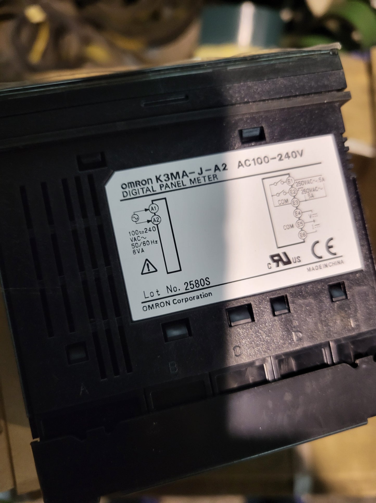 K3MA-J-A2, Omron, digitális panel/folyamatmérő