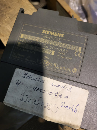 6ES7321-1BL00-0AA0, SIMATIC S7-300, digitales Eingabemodul, Siemens