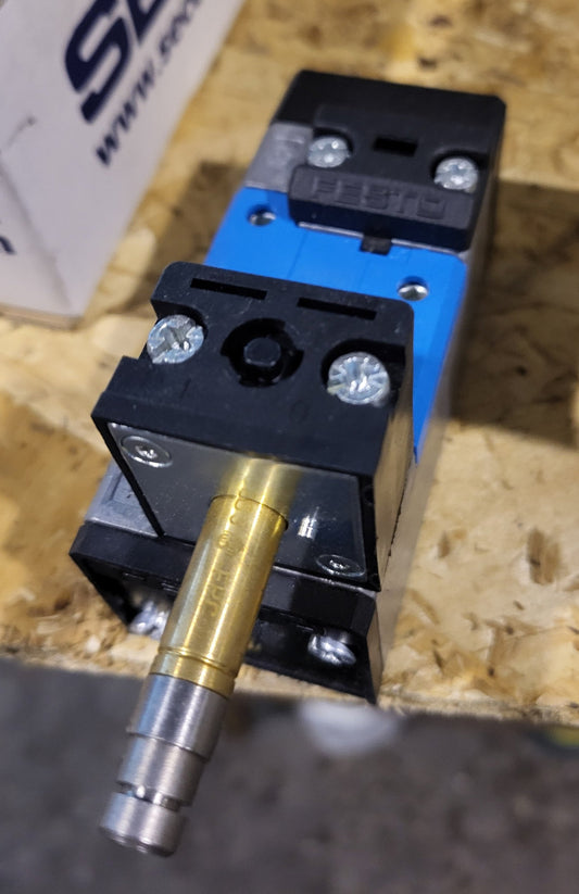 MN1H-5 2-D-1-FR-C, Festo mágnesszelep