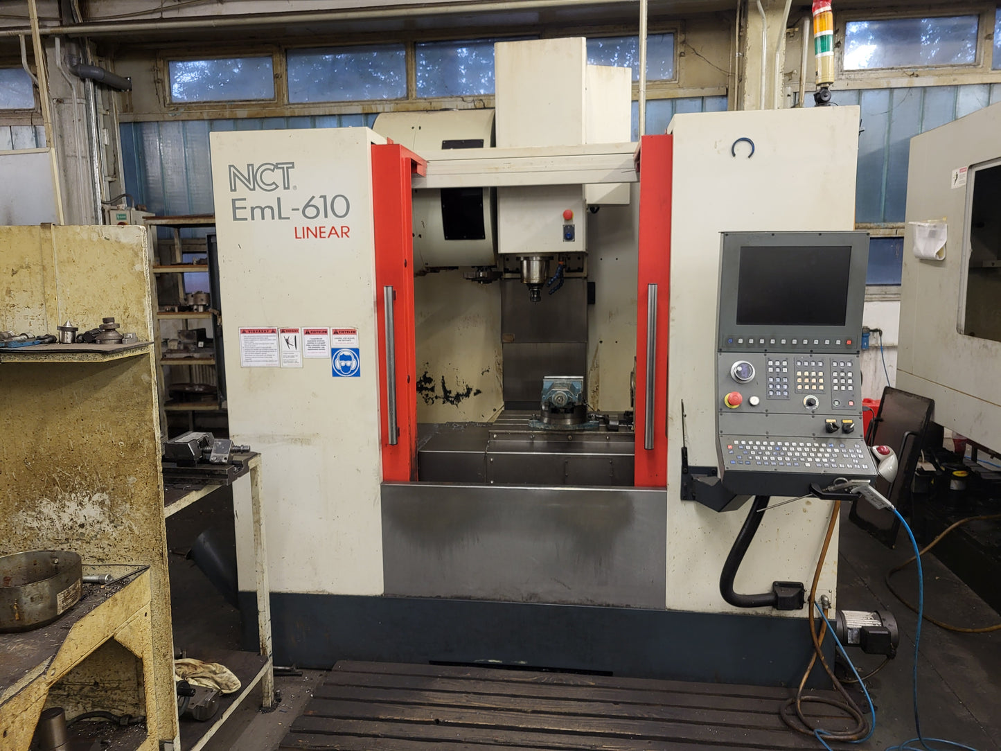EML-610 Linear, NCT, (VL-610) CNC-Bearbeitungszentrum