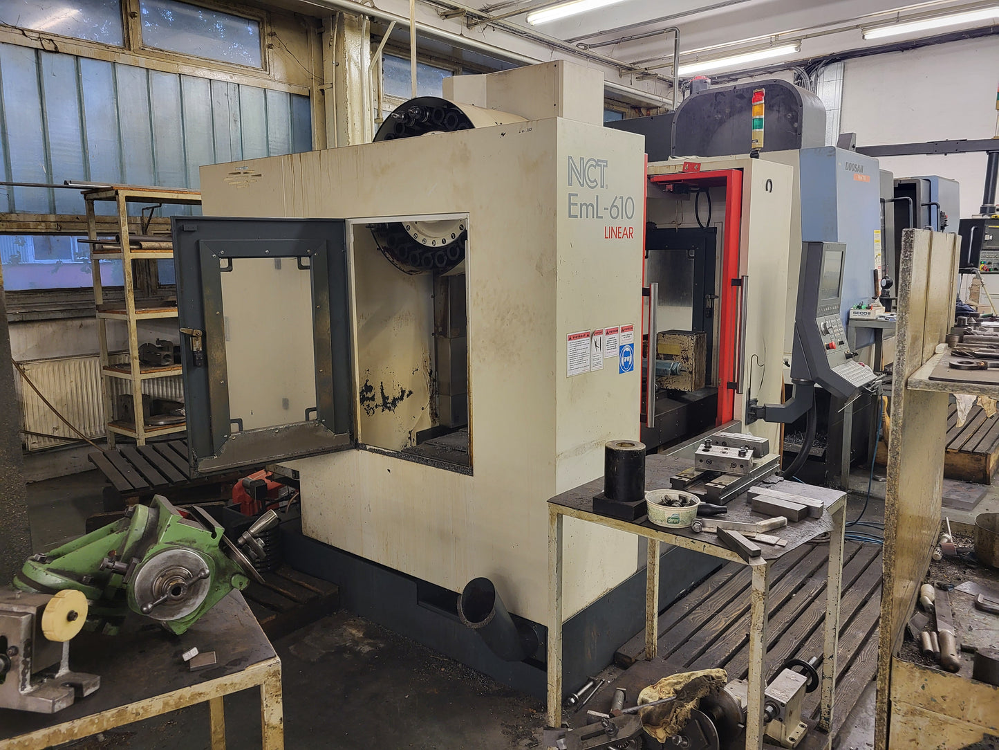 EML-610 Linear, NCT, (VL-610) CNC-Bearbeitungszentrum