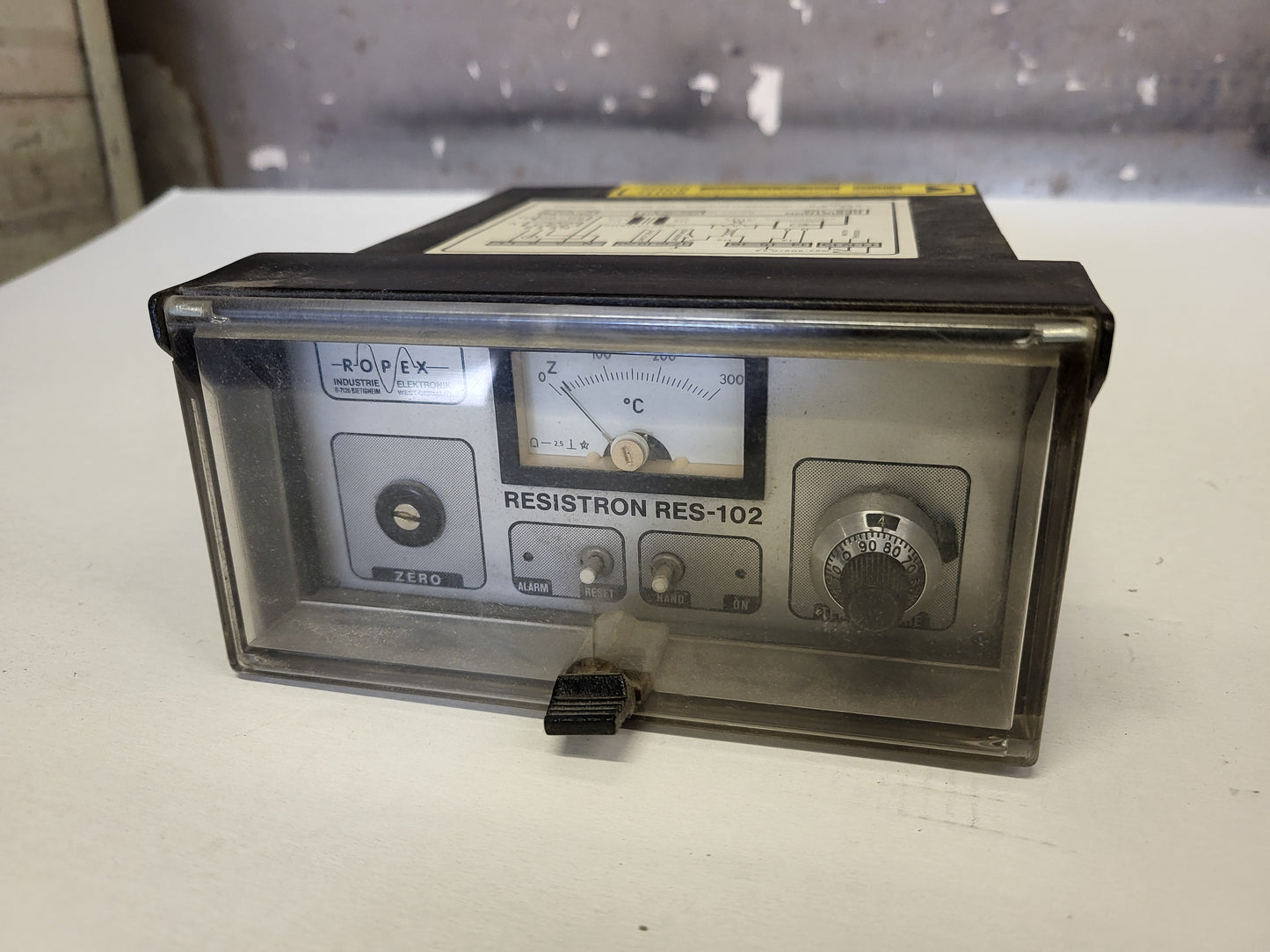 RES-102, Resistron, Ropex, Thermostat