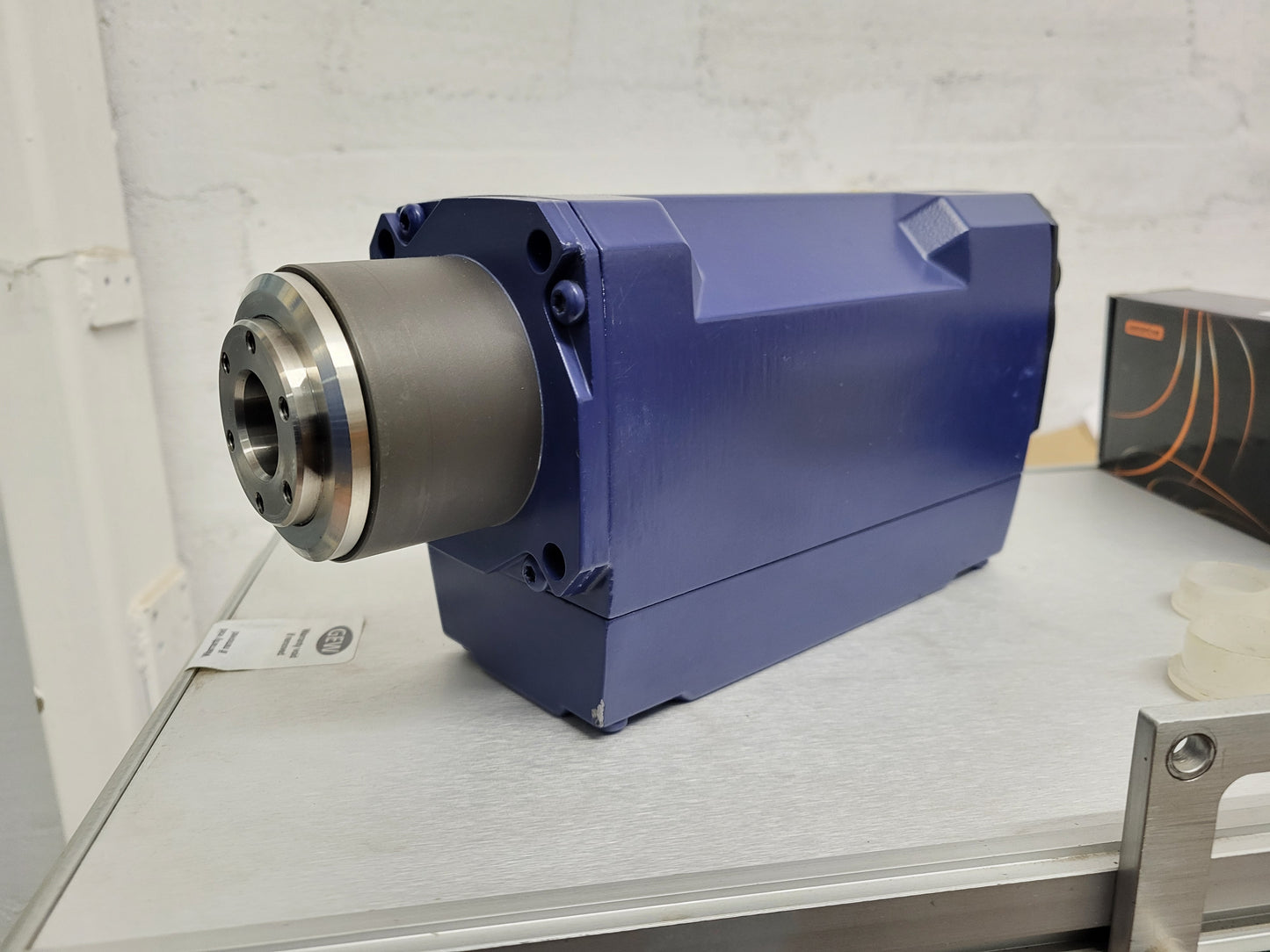 ISD401, 0901-707-894, KRONES szervo motor-hajtás kombó, 1.3kW, 10Nm