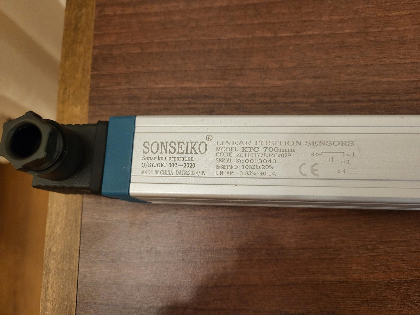 KTC700 lineáris útmérő, 700mm, rúd típusú, nagy pontosságú, Minor