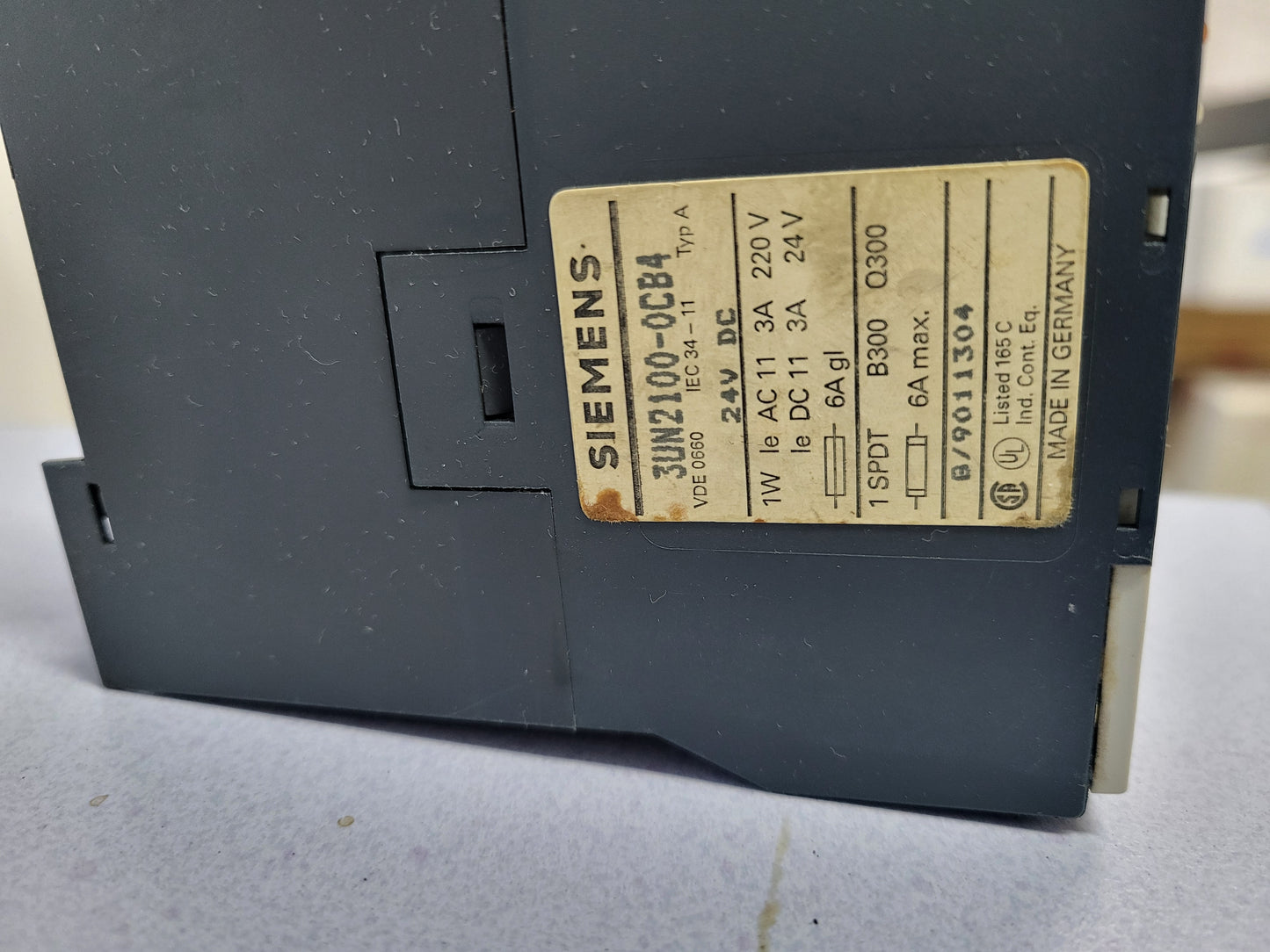 3UN2100-0CB4, Siemens, PTC termisztoros motorvédő relé