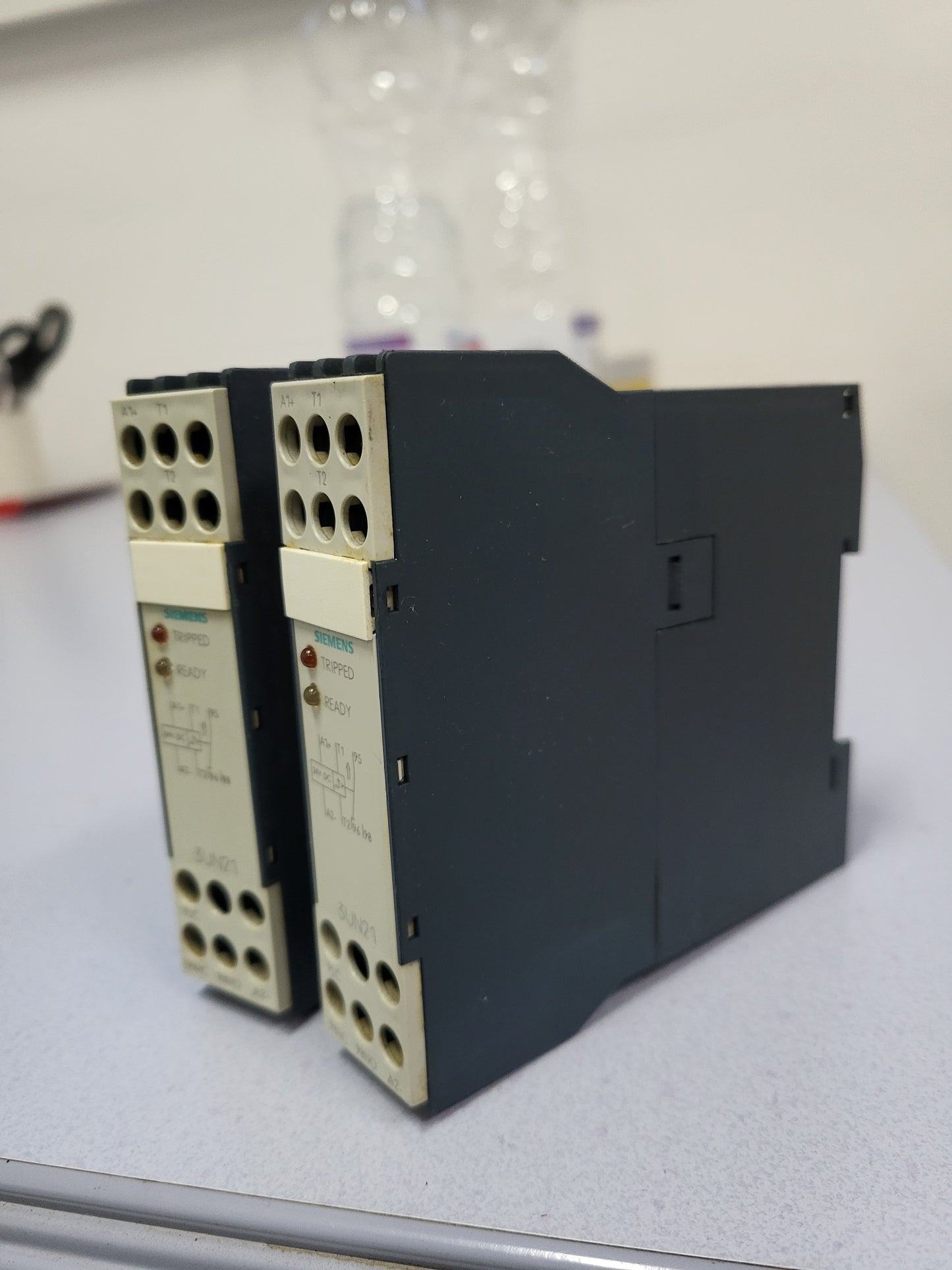 3UN2100-0CB4, Siemens, PTC termisztoros motorvédő relé