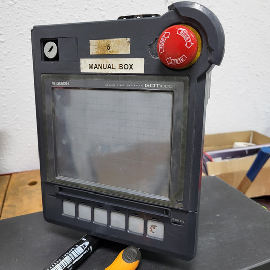 GT1155HS-QSBD, GOT 1000 típusú, Mitsubishi , GT 115-sorozatú grafikus operátorpanel