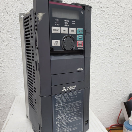 FR-A820-0.75K-1, 0,75kW, 7,7A, Mitsubishi Frequenzumrichter