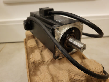 ECMA-C20604RS Delta, AC-szervo motor, 0.4kW, 1.27Nm