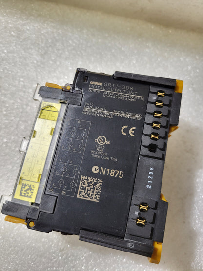 GRT1-OD8, SMARTSLICE, digitális kimeneti modul, Omron