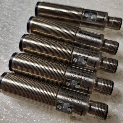 VL18-54-M/40a/118/128, retroreflektív érzékelő, PEPPERL+FUCHS