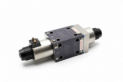 R901106065, Bosch-Rexroth, irányszelep, 5-4WE10X84-3X/CG24K4YAW/VSO909