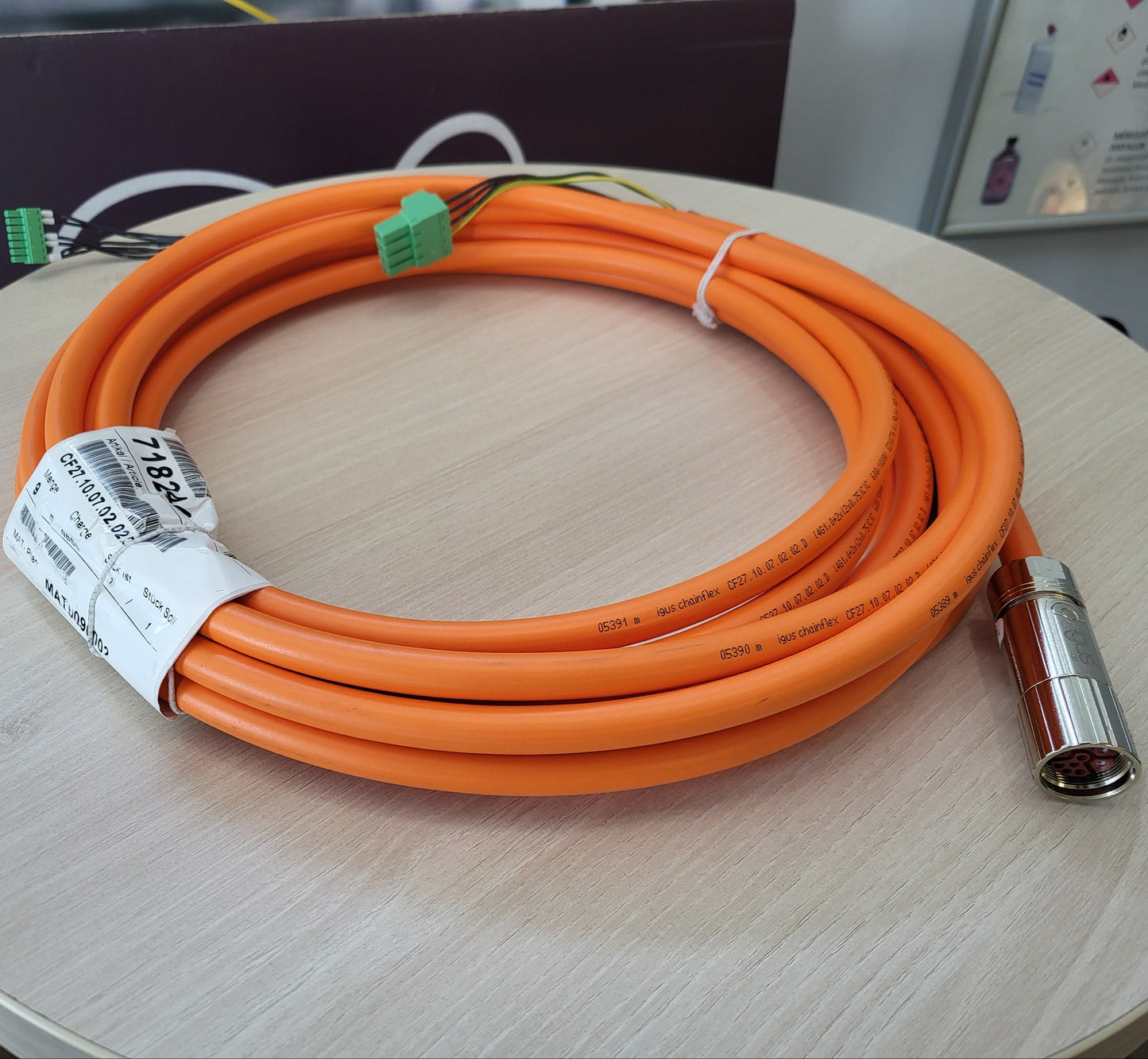 IKG4017, Igus Hochstrom-Motorleitung, für Servomotor, 9m