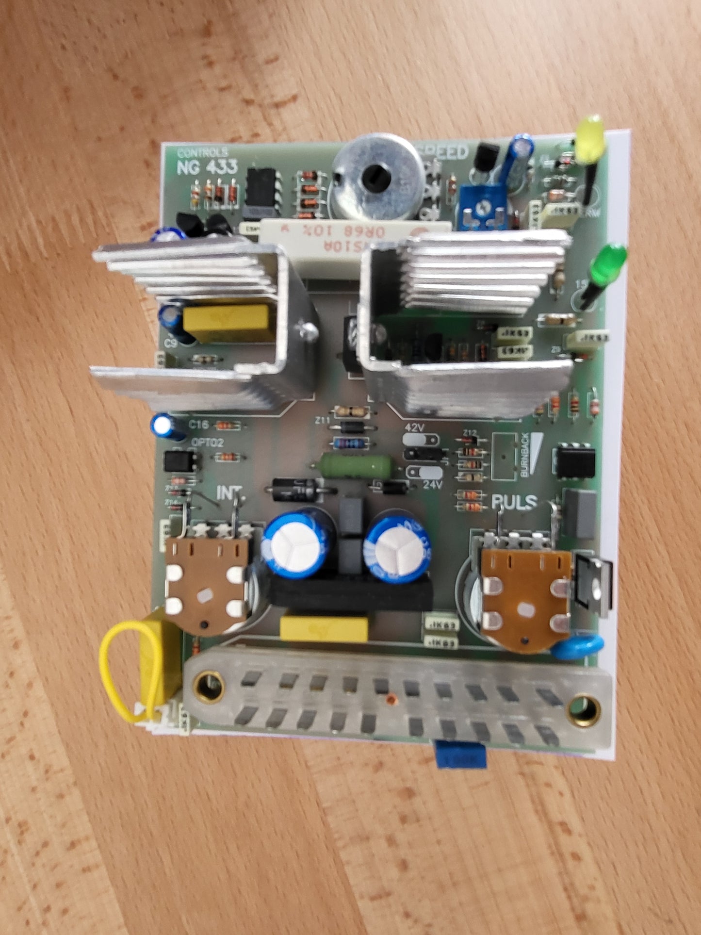 NG433 (100% compatible successor to the old, discontinued WEL4-3a board) welding station control board