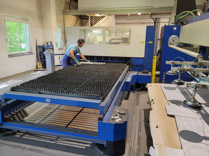 Trumatic L3030, Trumpf laser cutter, 4kW for sale, from November 2025