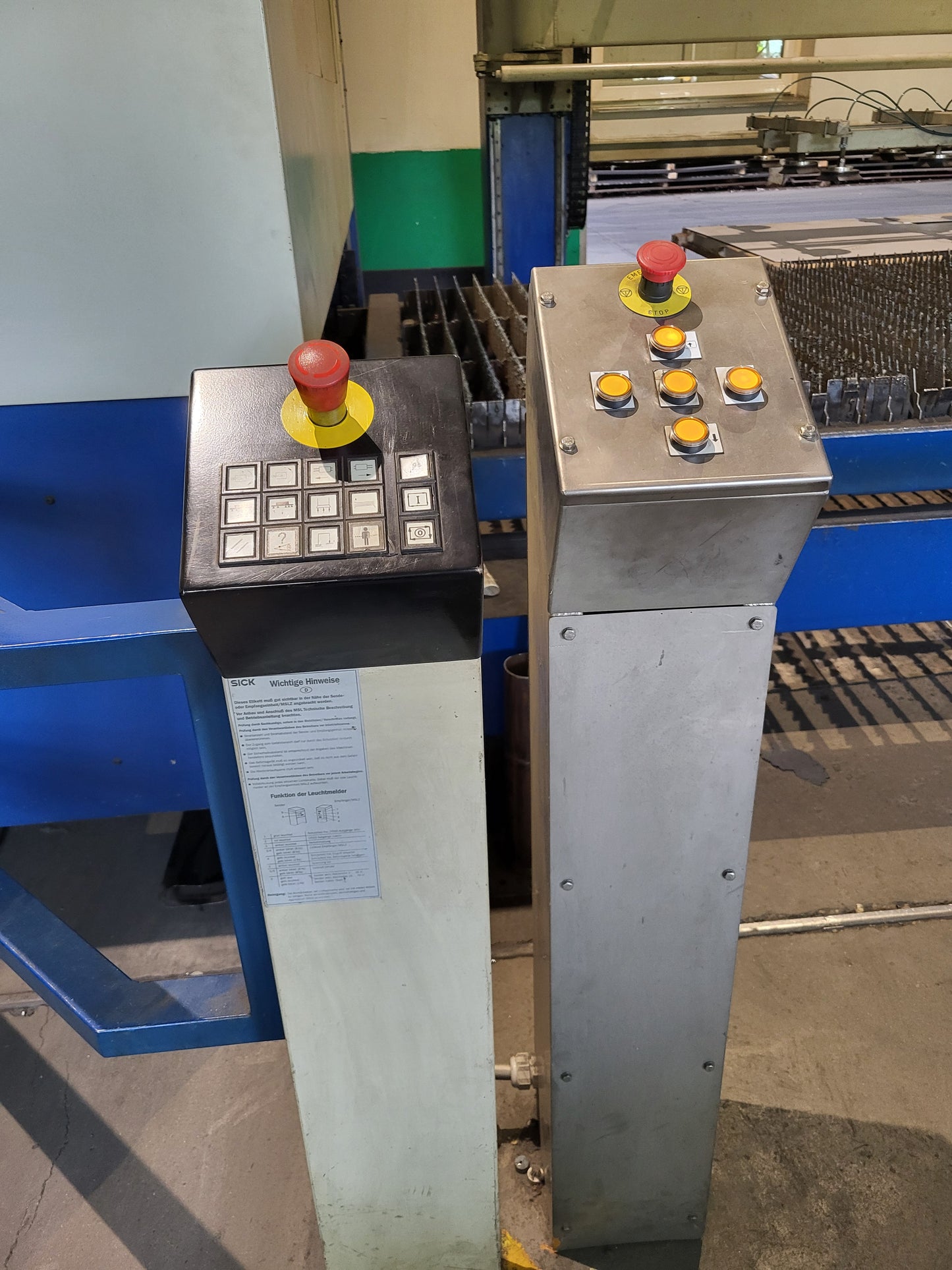 Trumatic L3030, Trumpf Laserschneider, 4kW zu verkaufen, ab November 2025