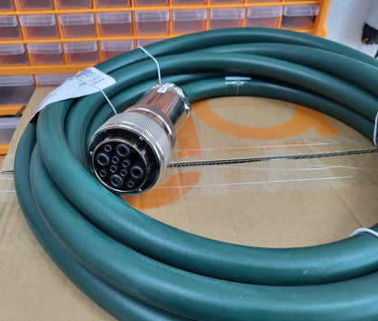 MAT9190013, Igus, konfektioniertes Servo-Leistungskabel (IKG4167, Bosch Rexroth)