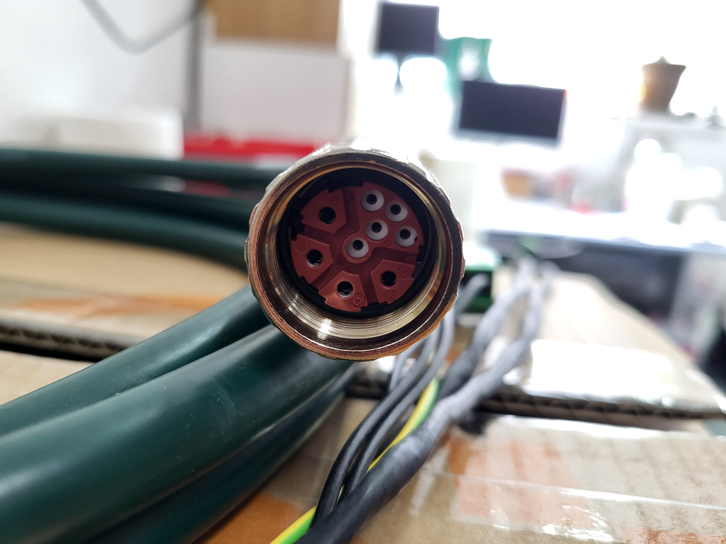 MAT9190002, Igus, szerelt, szervo motor tápkábel (IKG4017, Bosch Rexroth)