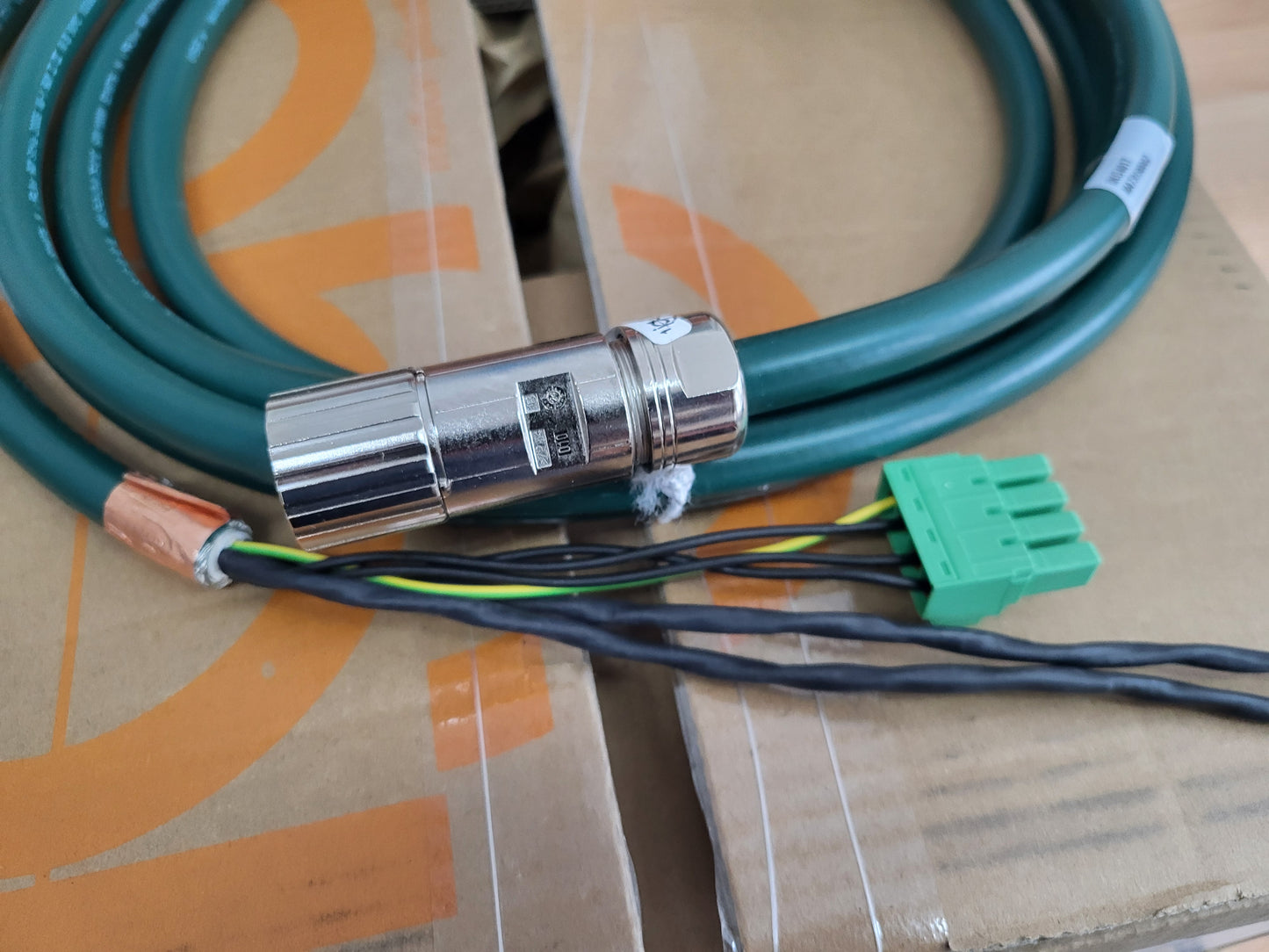 MAT9190002, Igus, szerelt, szervo motor tápkábel (IKG4017, Bosch Rexroth)