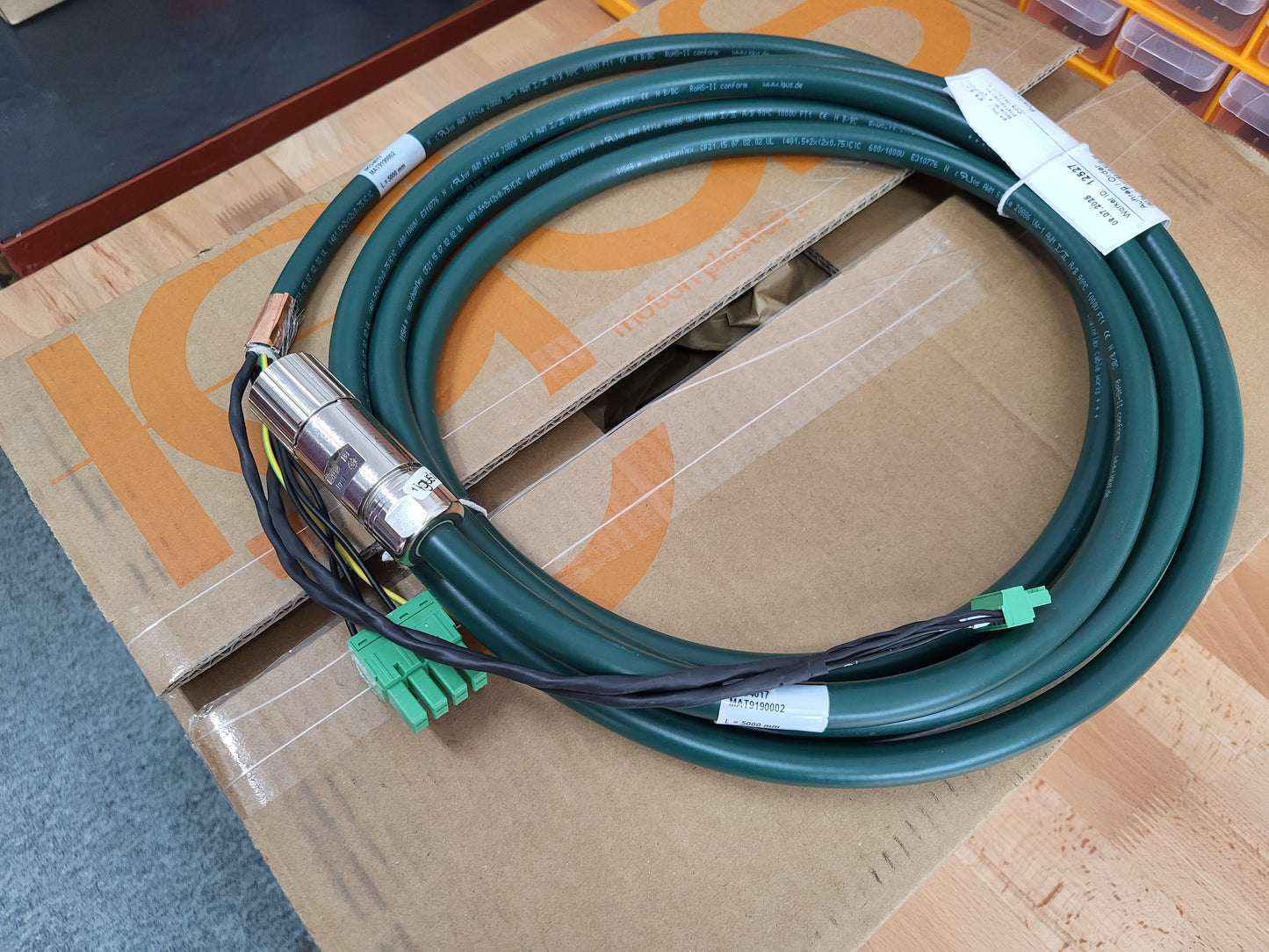 MAT9190002, Igus, szerelt, szervo motor tápkábel (IKG4017, Bosch Rexroth)