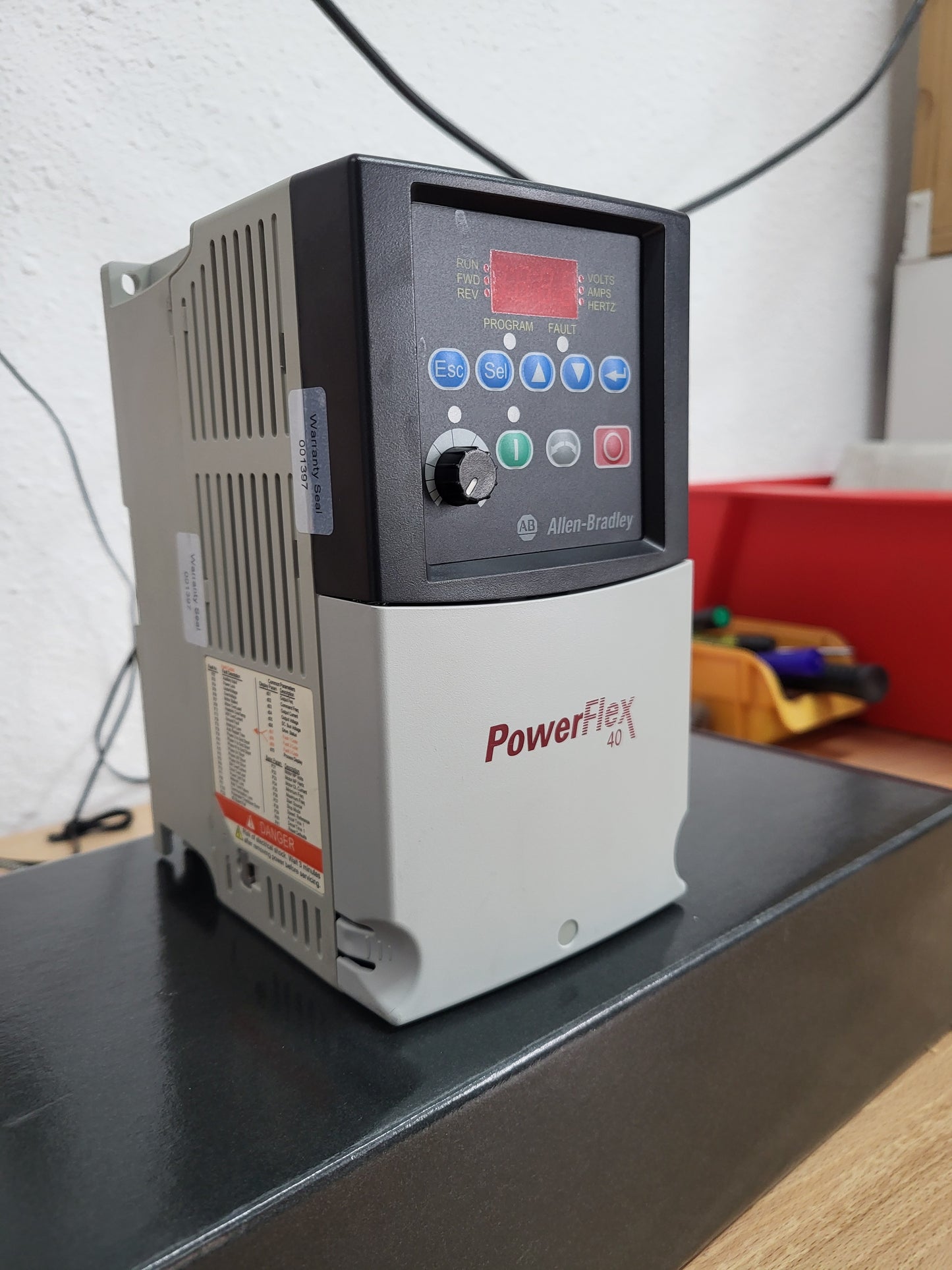 22B-D6P0N104, Powerflex 40, 2.2kW, 6A, Allen-Bradley frekvenciaváltó