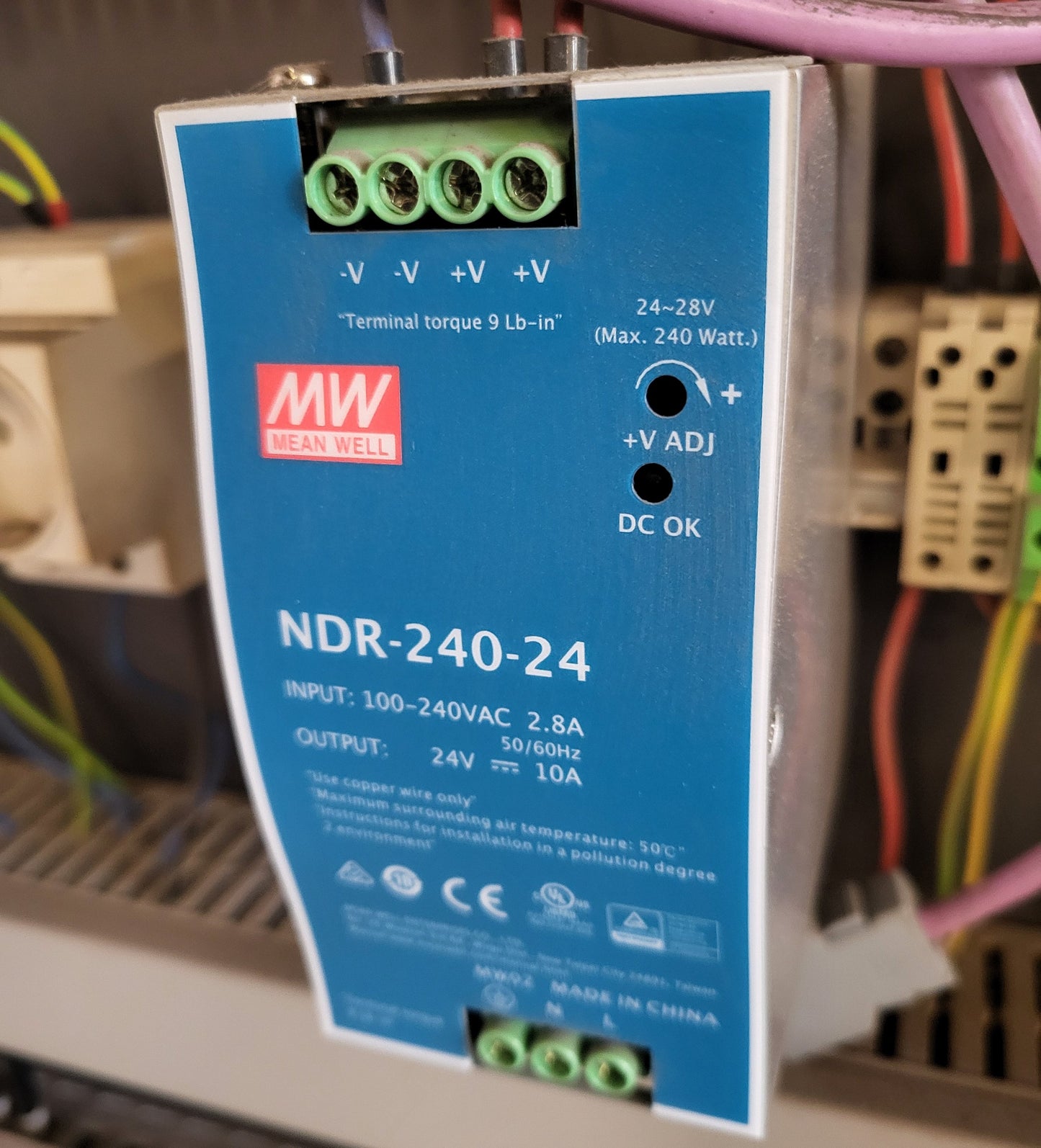 NDR-240-24, napájací zdroj na DIN lištu, 240 W, 24 V DC, Mean Well