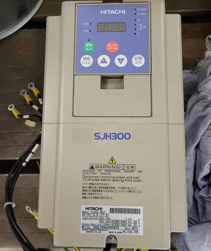 SJH300-8LF, 5.5 kW-os inverter, 24A, Hitachi