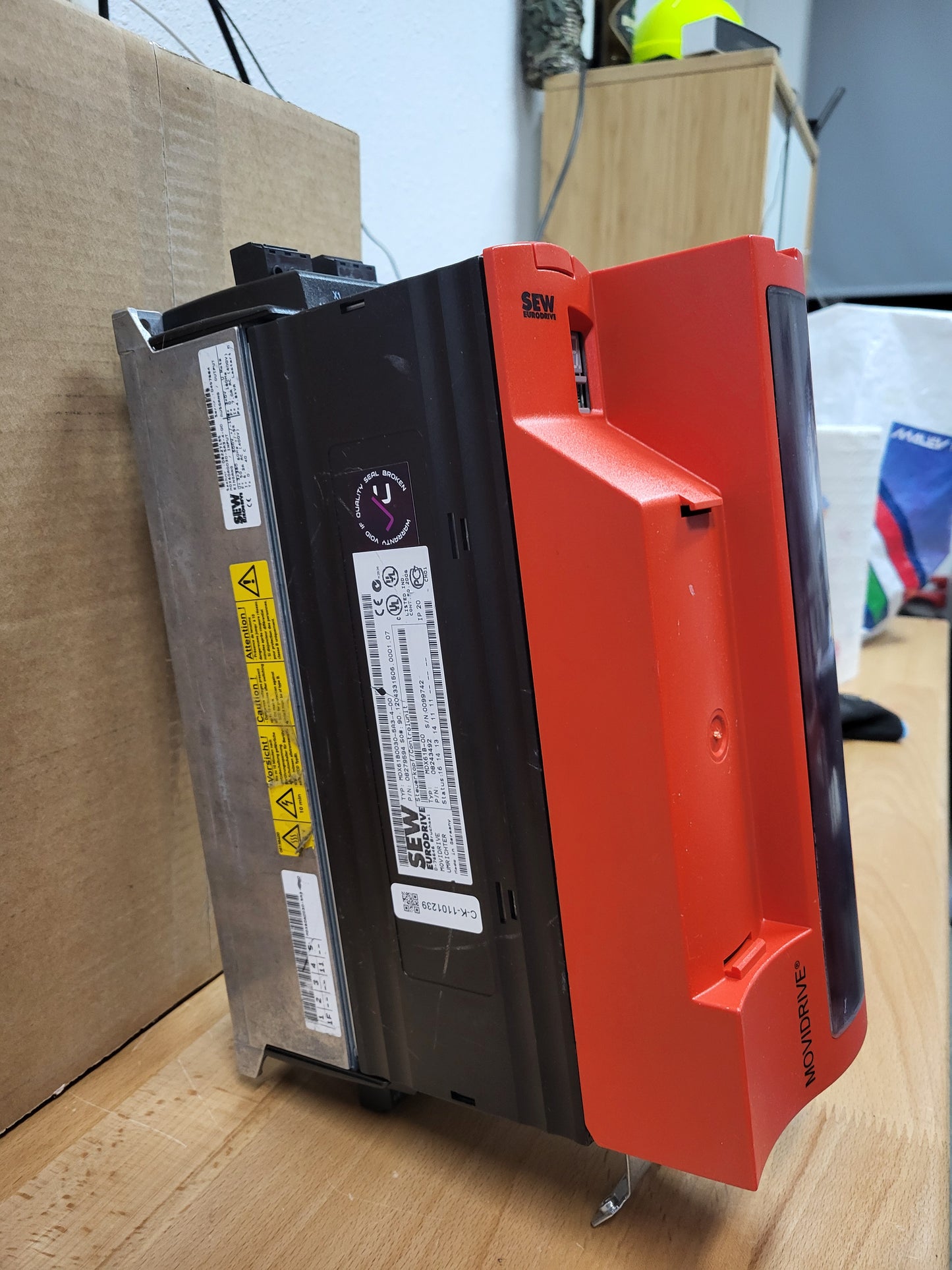 MDX61B0030-5A3-4-00, inverter, SEW, 7A, 3kW