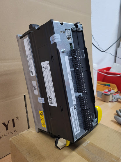 MDX61B0030-5A3-4-00, inverter, SEW, 7A, 3kW