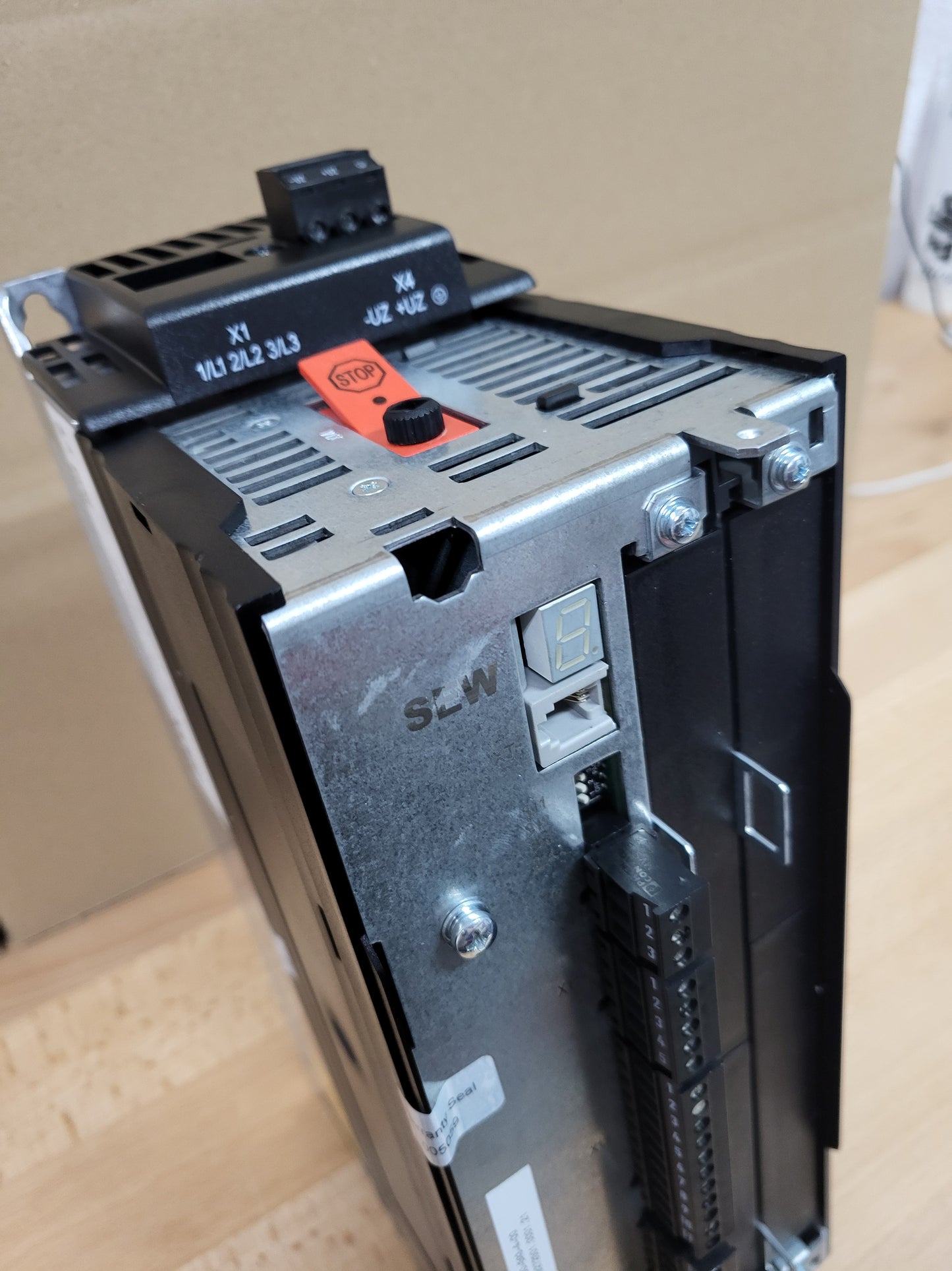 MDX61B0030-5A3-4-00, inverter, SEW, 7A, 3kW