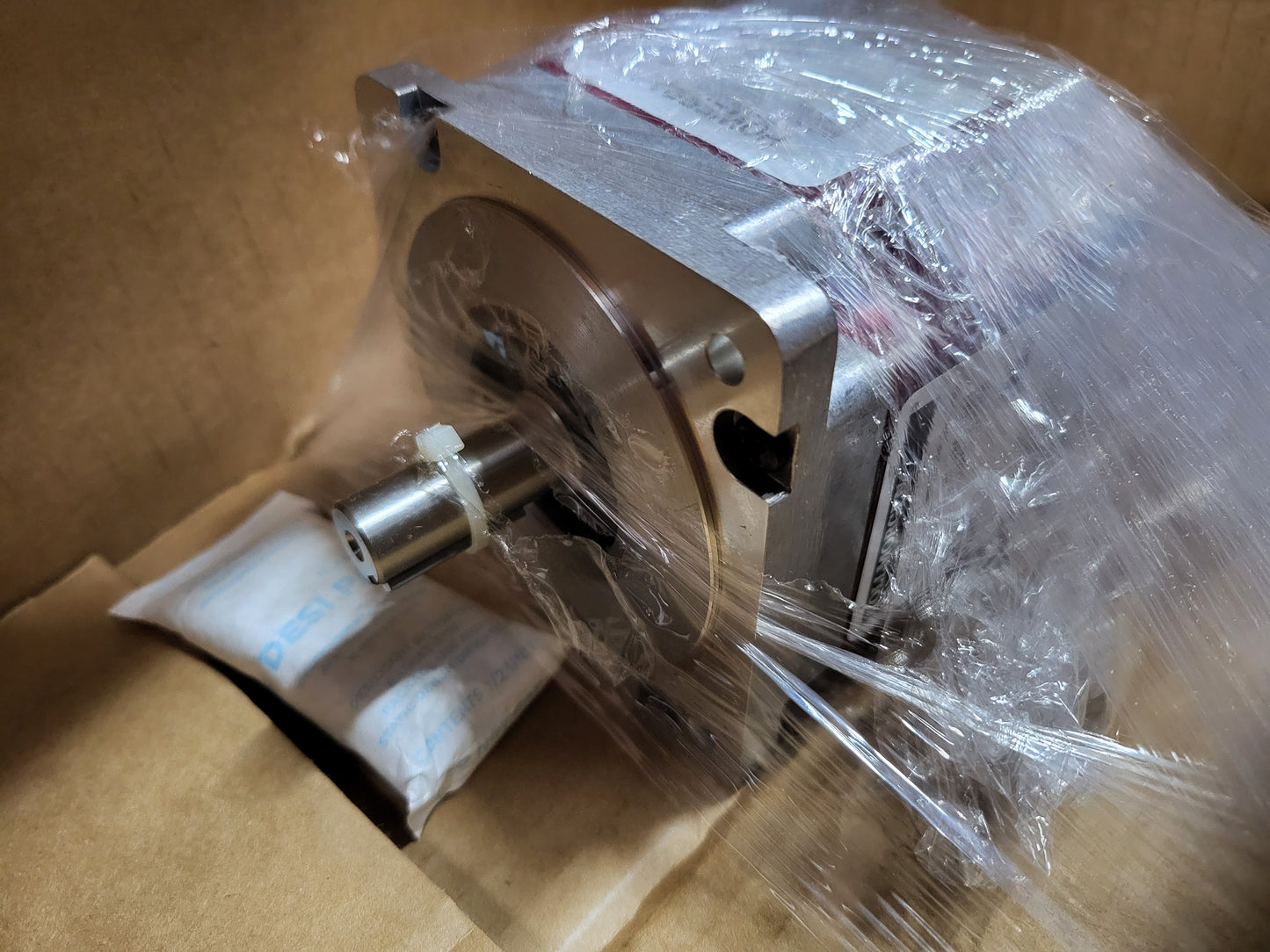 K31HRHL-LNK-NS-00, Powerpac, 1.8° léptetőmotor, 8.6A, 0.127kW