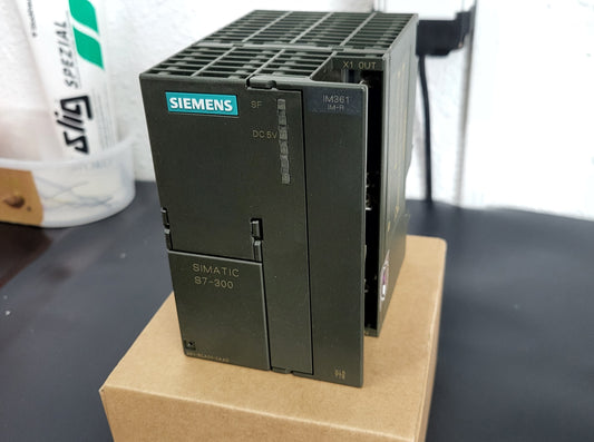 6ES7361-3CA01-0AA0, SIMATIC S7-300, IM 361 interfész modul, Siemens