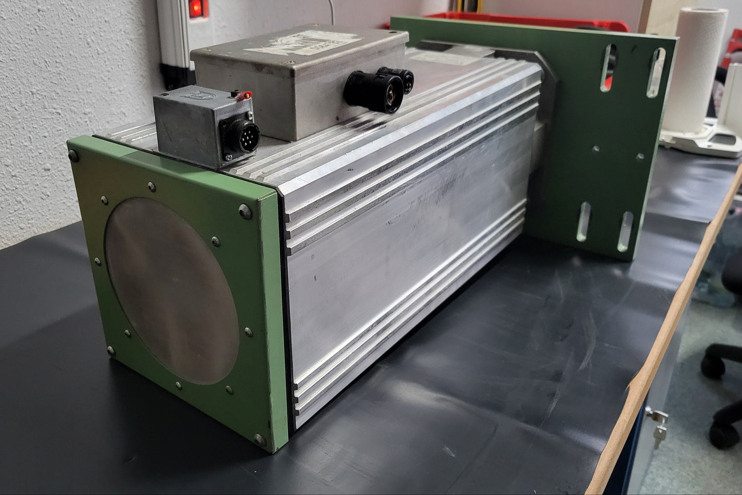 TGH4R5MAXFX5X, TG112L, enkóderes, aszinkron vektormotor, Rowan Elettronica srl