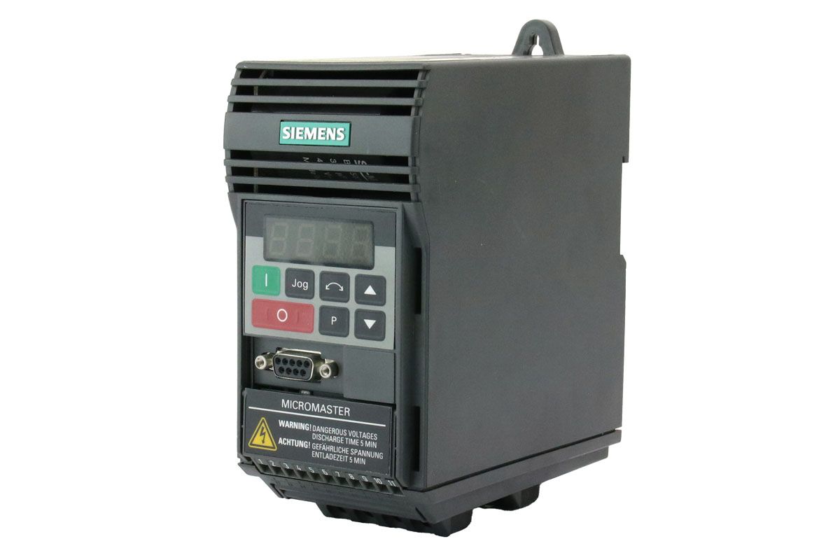 6SE9214-0DA40, MICROMASTER MM150/3, 1.5kW, frekvenciaváltó, Siemens