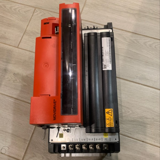 MDX61B-00/0T Steuerungshauptmodul, mit MDX61B0220-503-4-0T Steuerungseinheit, mit MDX60A0220-503-4-00 Umrichter: SEW Movidrive, 31,9 kVA, 46 A, 22 kW
