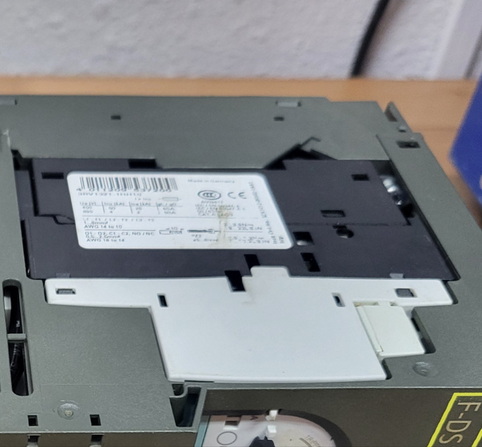 3RV1321-1HH10, Sirius Leistungsschalter, 8A, Siemens
