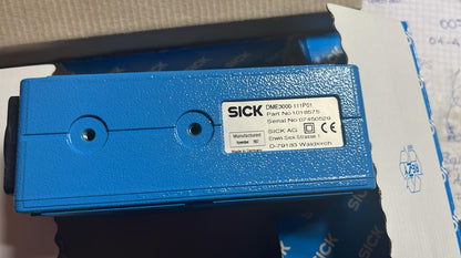 DME3000-111p01, Sick id:1018575, laser displacement sensor